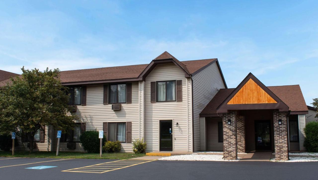 Magnuson Hotel Country Inn Ishpeming Εξωτερικό φωτογραφία