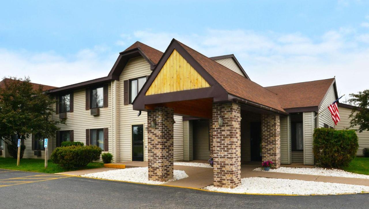 Magnuson Hotel Country Inn Ishpeming Εξωτερικό φωτογραφία