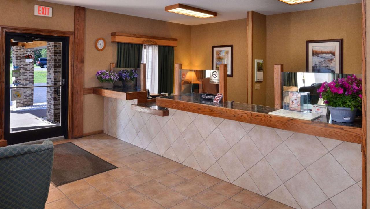 Magnuson Hotel Country Inn Ishpeming Εξωτερικό φωτογραφία