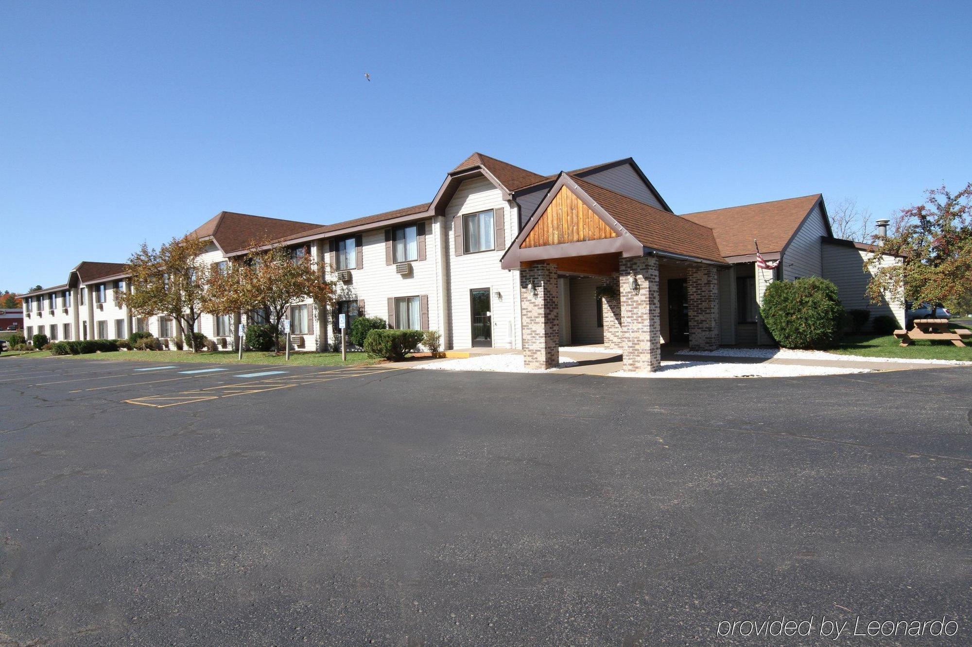 Magnuson Hotel Country Inn Ishpeming Εξωτερικό φωτογραφία